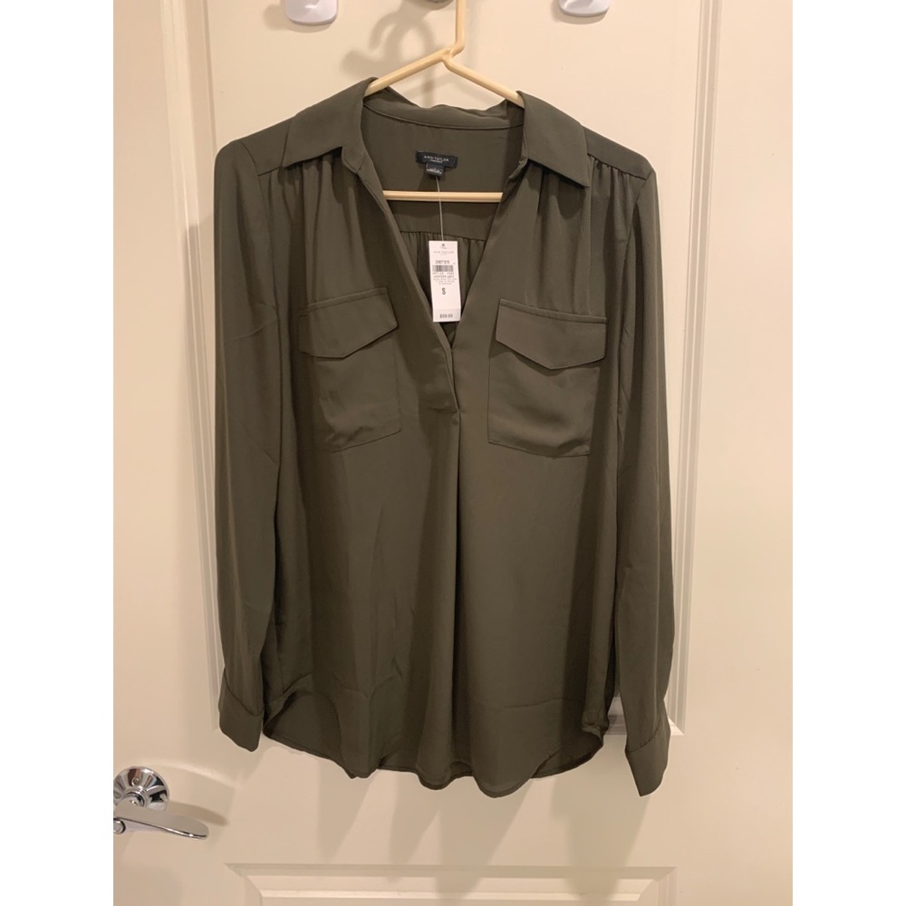 Ann Taylor Factory long sleeve top